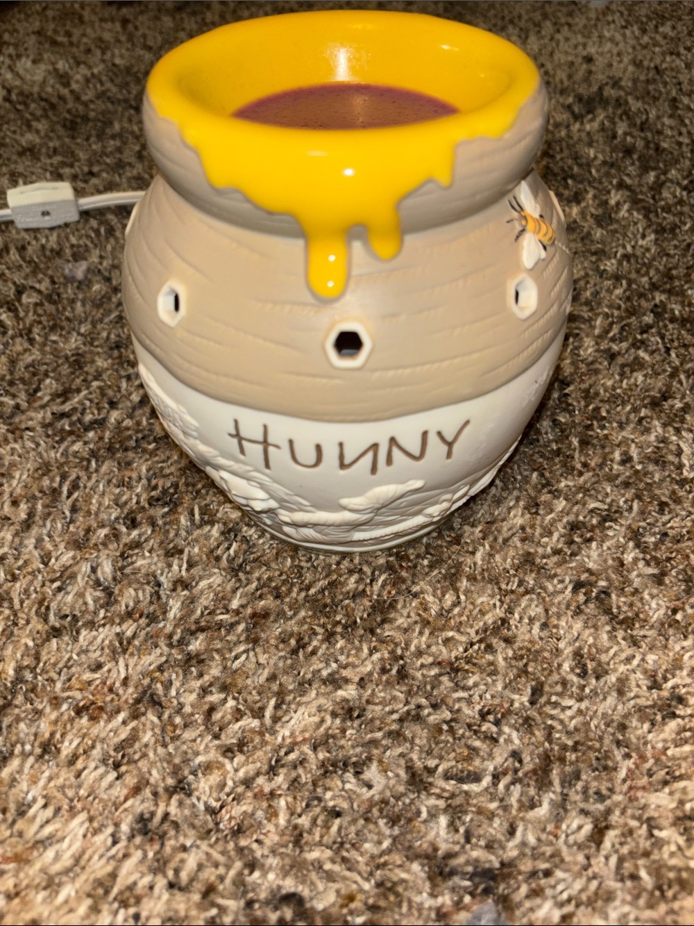 Scentsy Winnie the Pooh wax warmer